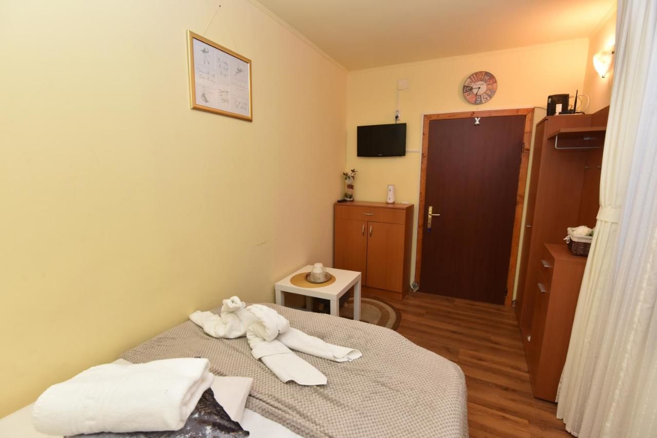 Гостевой дом CASA TUDOR Буштени-21