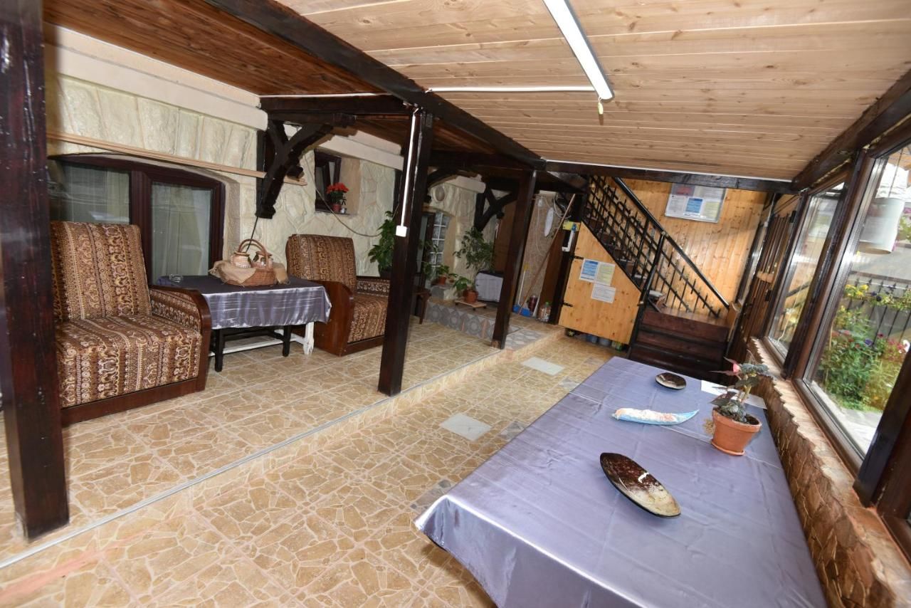 Гостевой дом CASA TUDOR Буштени-6